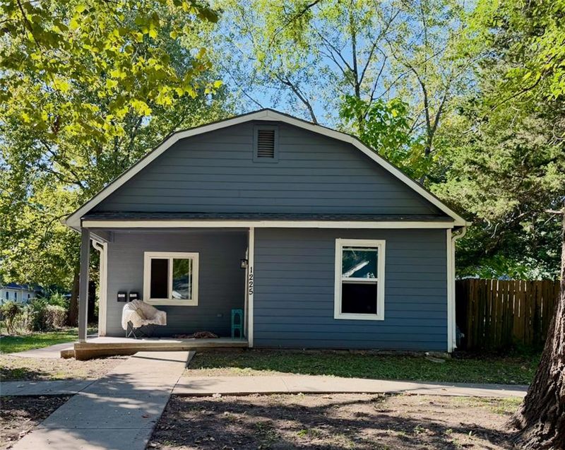 1225-27 Pennsylvania St, Lawrence, KS 66044