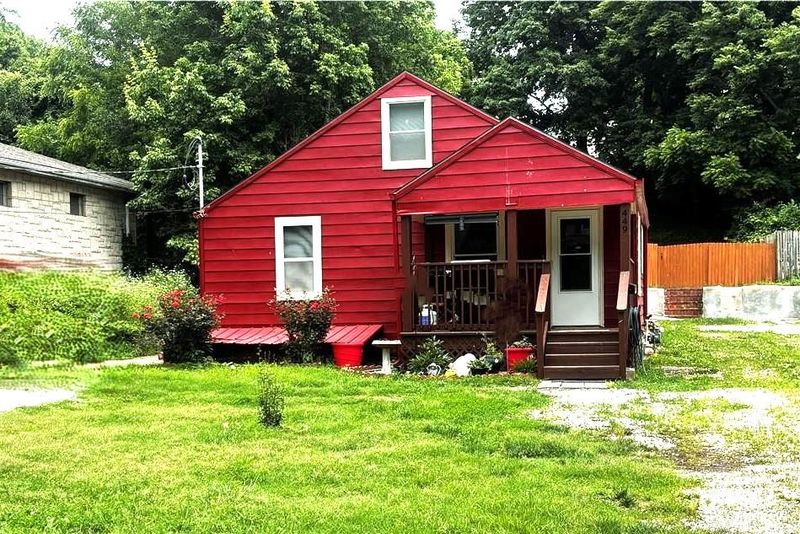 449 N 31st St, Kansas City, KS 66102