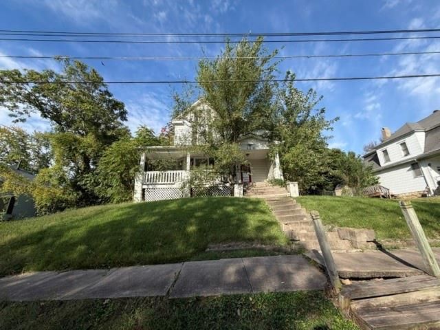 116 Cliff Dr, Excelsior Springs, MO 64024