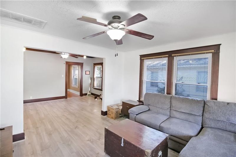 3115 Stevens Ave, Parsons, KS 67357