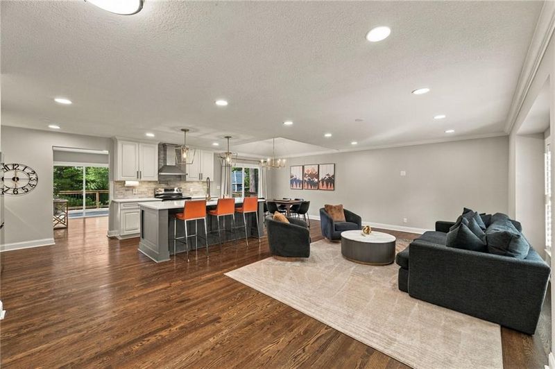 9300 Beverly Dr, Overland Park, KS 66207