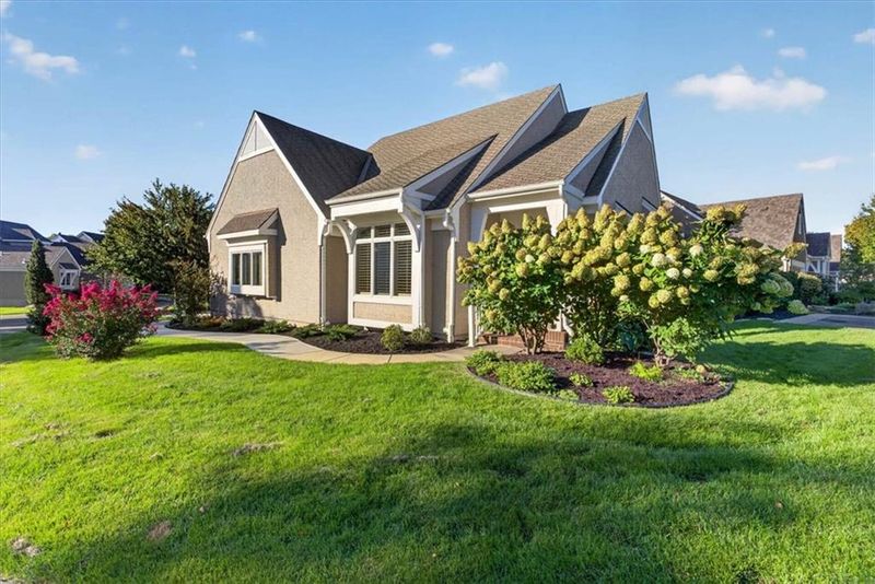 12501 W 123rd St, Overland Park, KS 66213