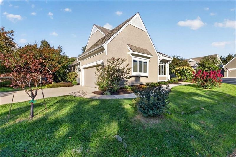 12501 W 123rd St, Overland Park, KS 66213