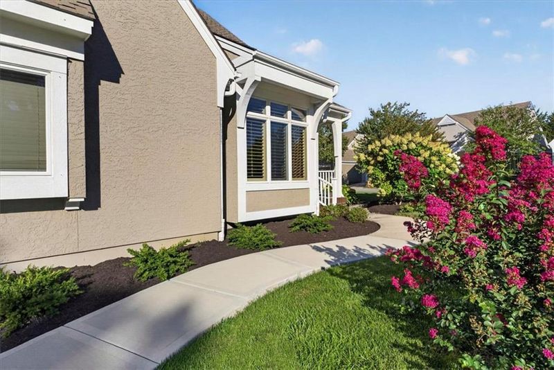 12501 W 123rd St, Overland Park, KS 66213