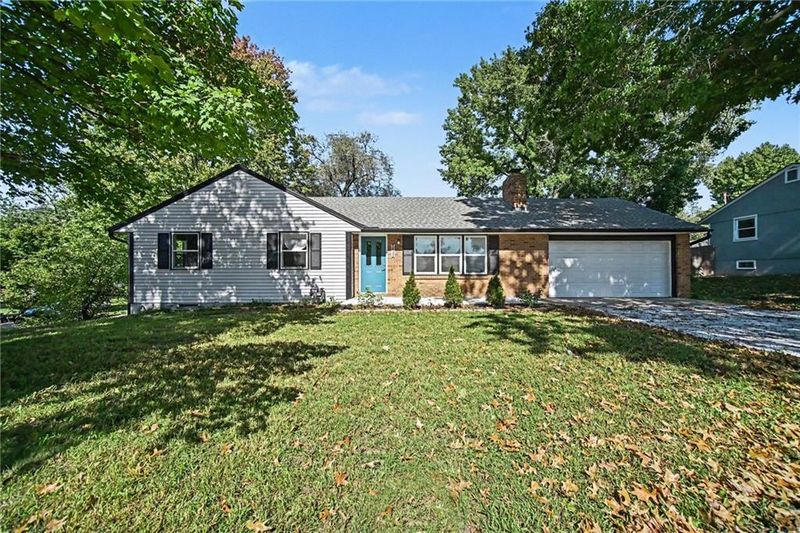 7332 Parallel Pw, Kansas City, KS 66112