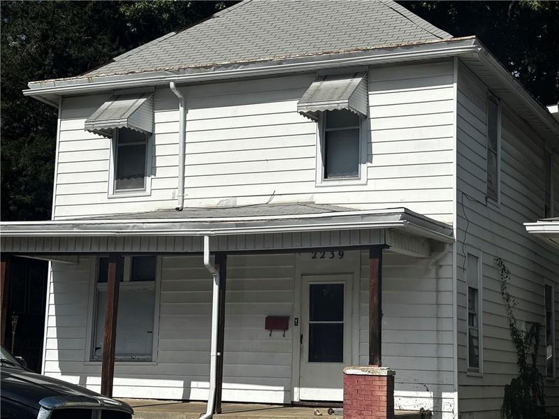 2239 Jules St, St Joseph, MO 64501