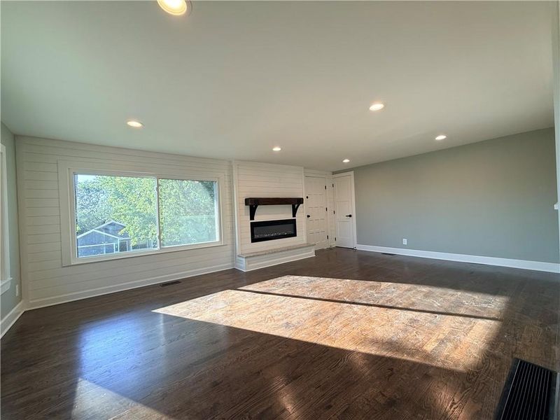 4833 N Winchester St, Kansas City, MO 64119