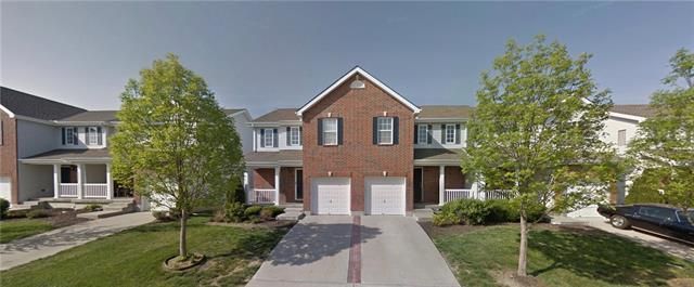 1224 SW Wysteria Dr, Lee's Summit, MO 64082