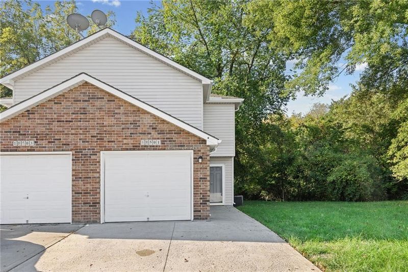 18501 E 3rd Street Ct N, Independence, MO 64056