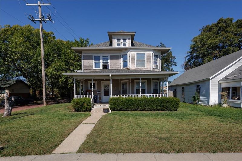820 W Main St, Independence, KS 67301