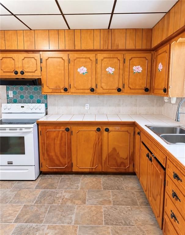 211 W North St, Coffeyville, KS 67337