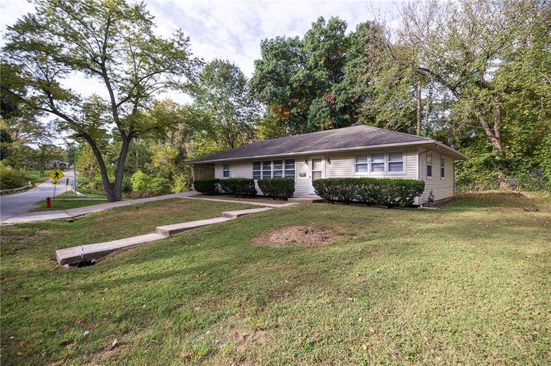 5444 N Cypress Ave, Kansas City, MO 64119