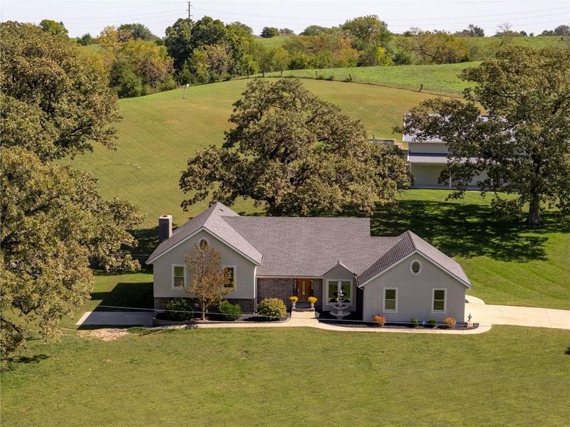 9027 Us 59 Hw, Atchison, KS 66002
