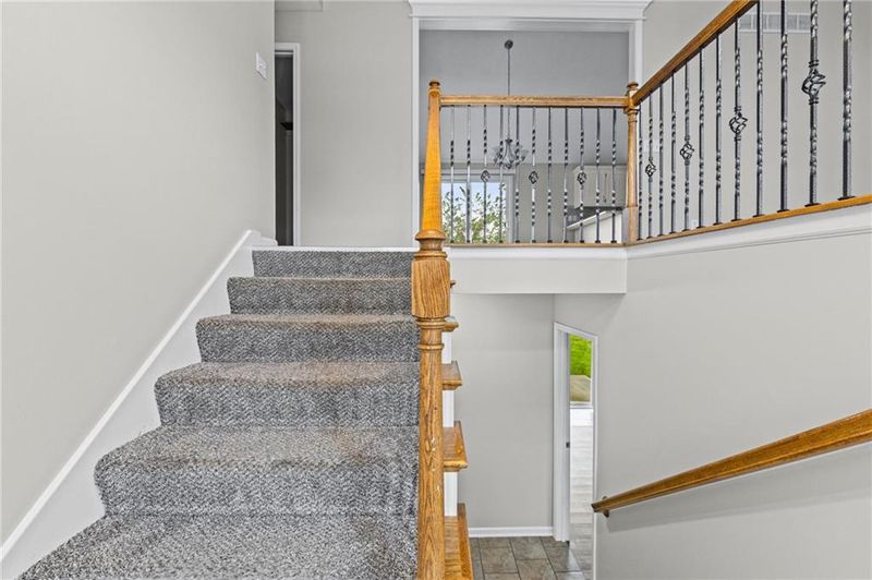 12208 White Oak St, Peculiar, MO 64078