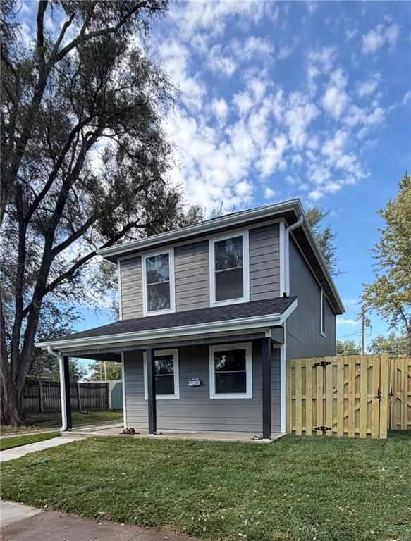 919 W Valley St, St Joseph, MO 64504