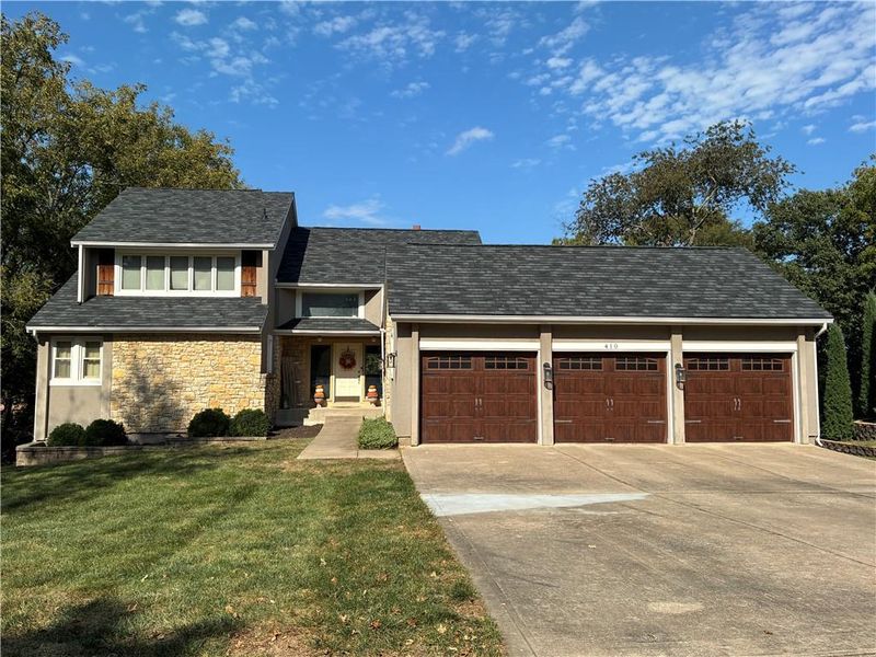 410 W 123rd Ter, Kansas City, MO 64145