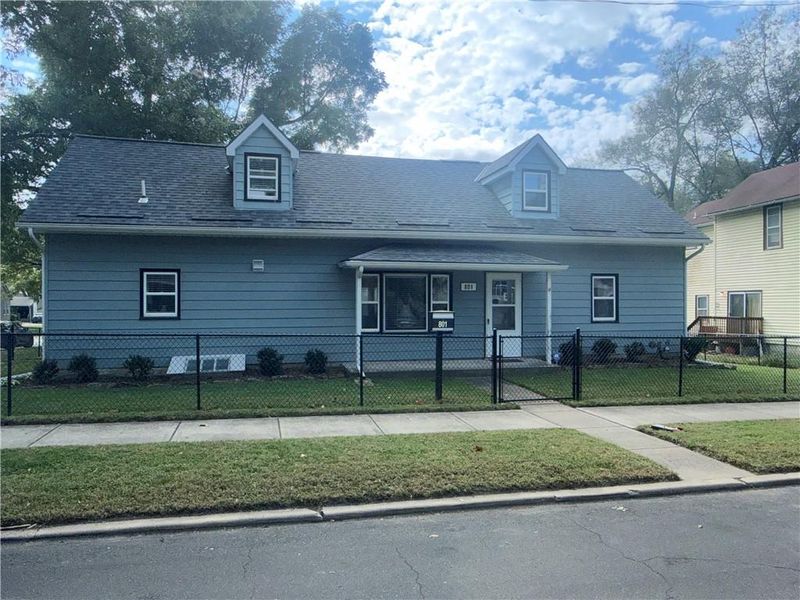 801 Osage St, Leavenworth, KS 66048