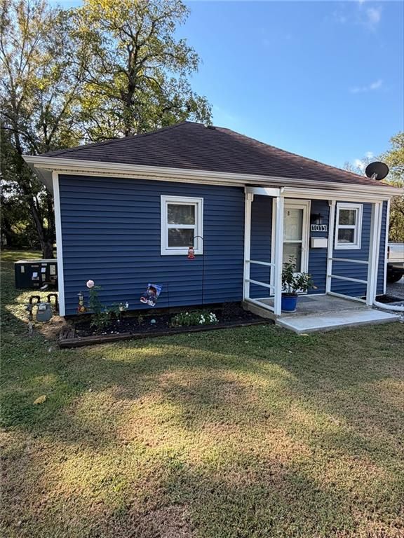 1013 W 2nd St, Pittsburg, KS 66762