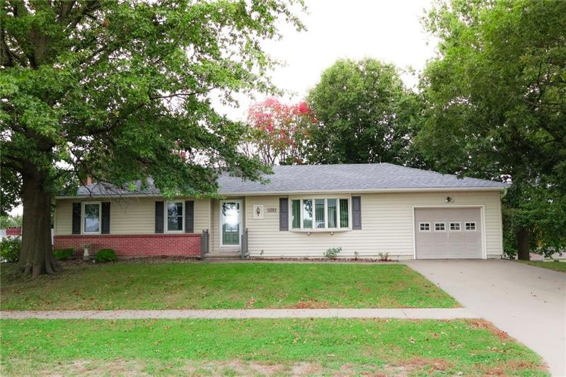 901 N Maple St, Stanberry, MO 64489