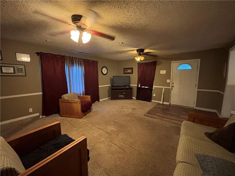 320 Martin Ave, Osawatomie, KS 66064