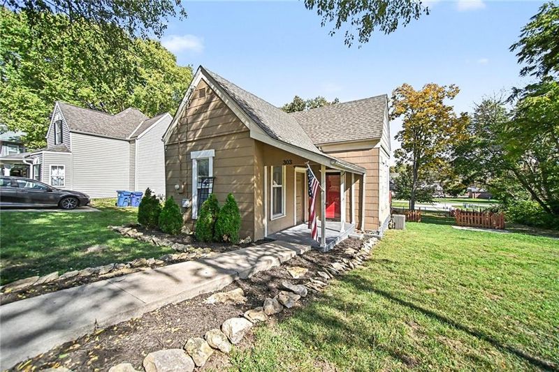 303 N Morse Ave, Liberty, MO 64068