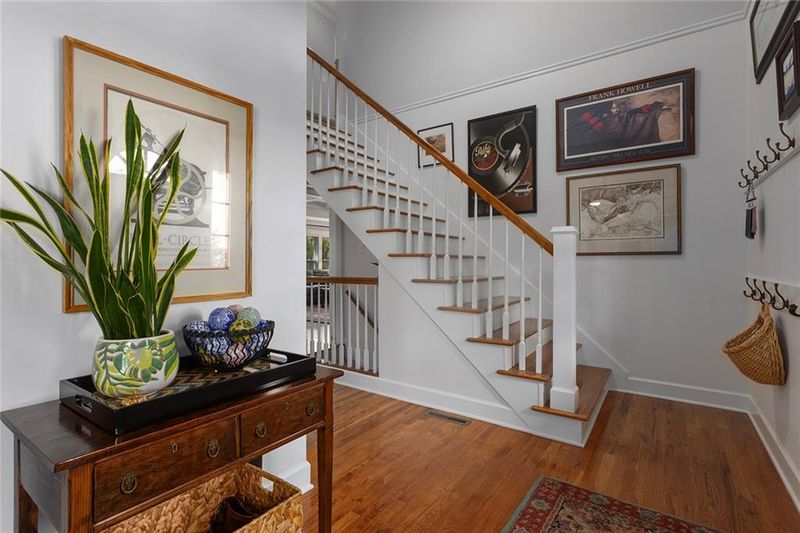 1418 Telford Dr, Liberty, MO 64068
