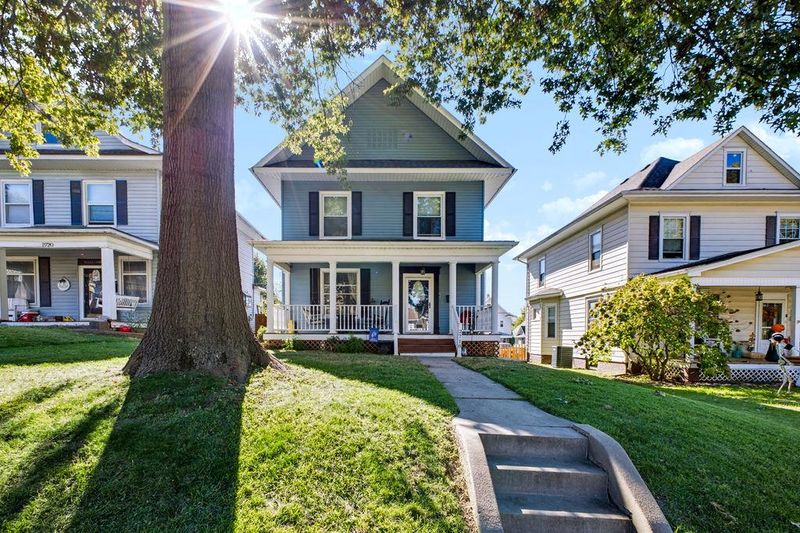 2718 Renick St, St Joseph, MO 64507