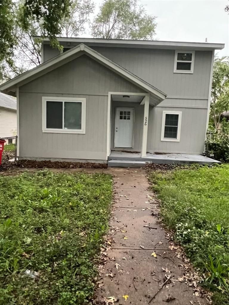 526 S Brookside Ave, Independence, MO 64053