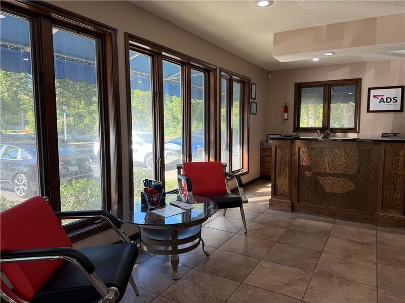 Westwoods Dr, Liberty, MO 64068