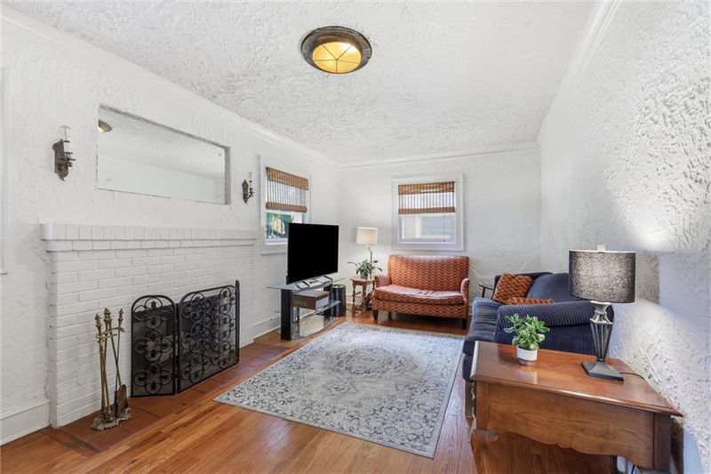 7314 Main St, Kansas City, MO 64114