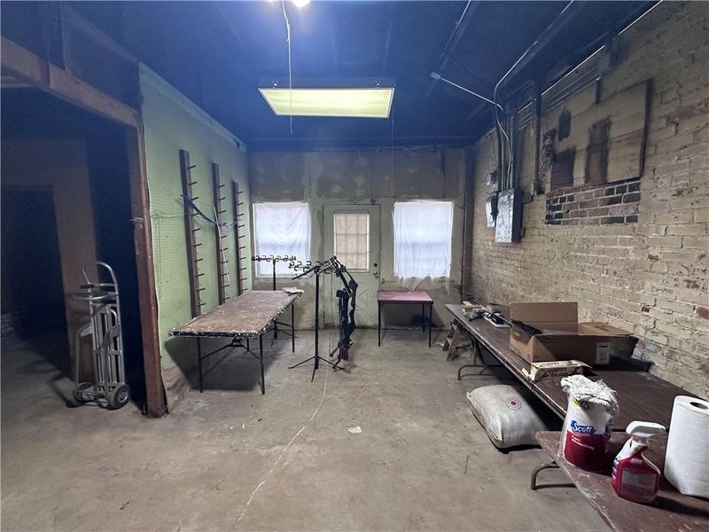 125 E Lexington Ave, Independence, MO 64050