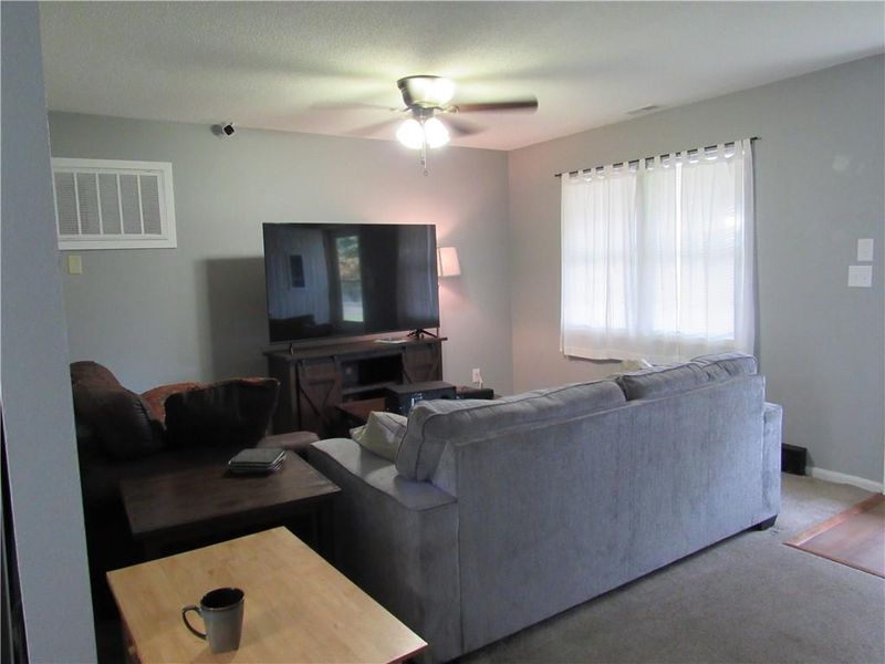 1208 E 19th St, Sedalia, MO 65301