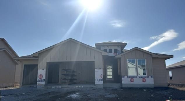 29645 W 196th St, Gardner, KS 66030