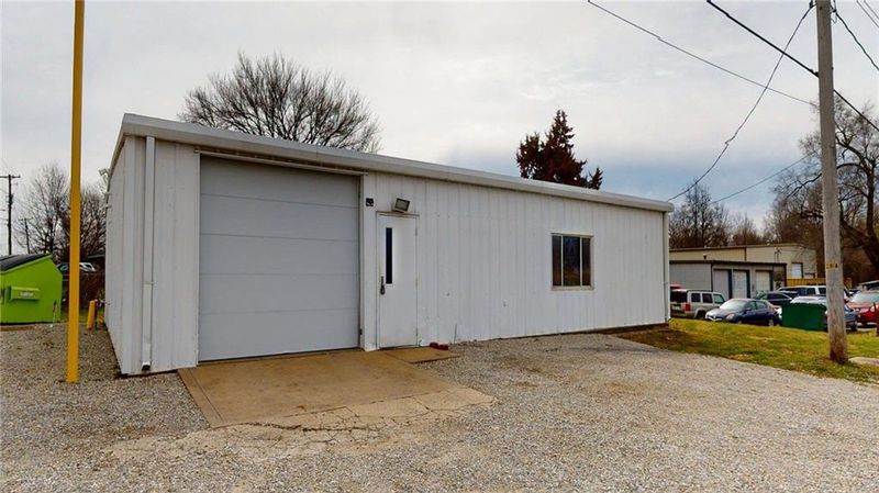 2700 E 12th St, Sedalia, MO 65301