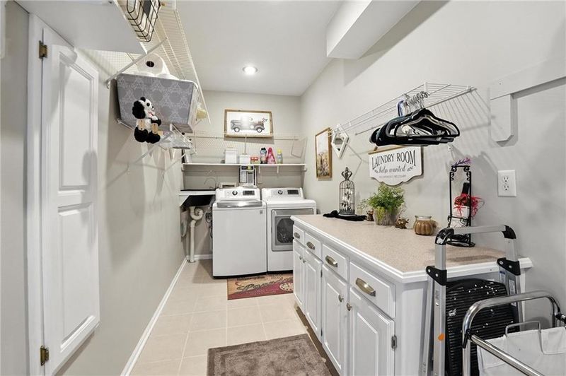 414 S Borgman Rd, Buckner, MO 64016