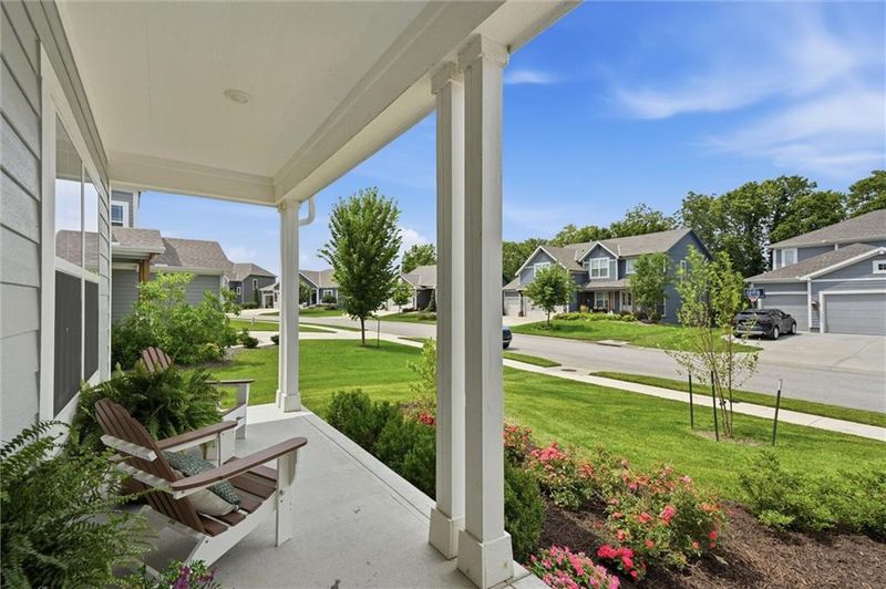140 SE Riley St, Blue Springs, MO 64064