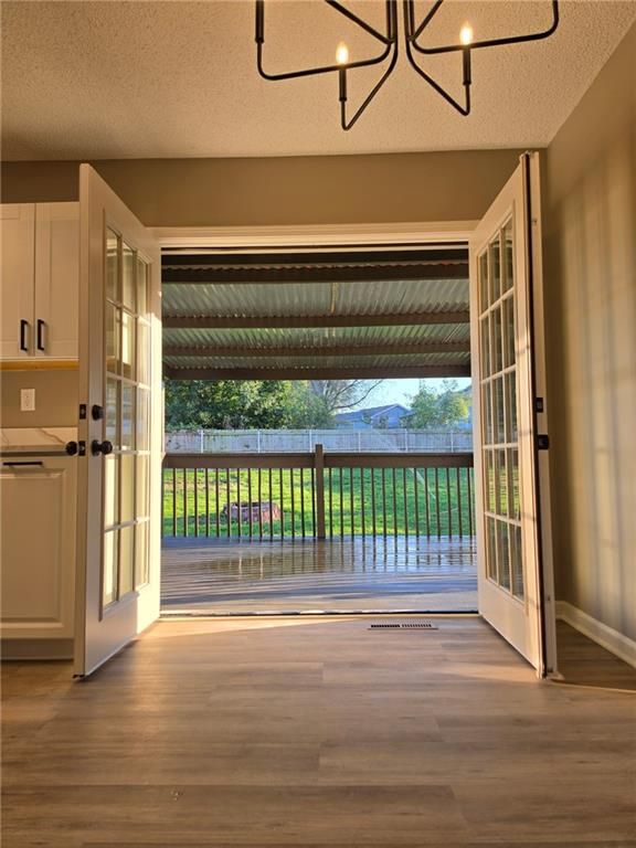 603 SE 21st St, Oak Grove, MO 64075