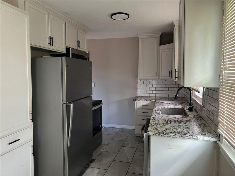 502 NW Central St, Lee's Summit, MO 64063