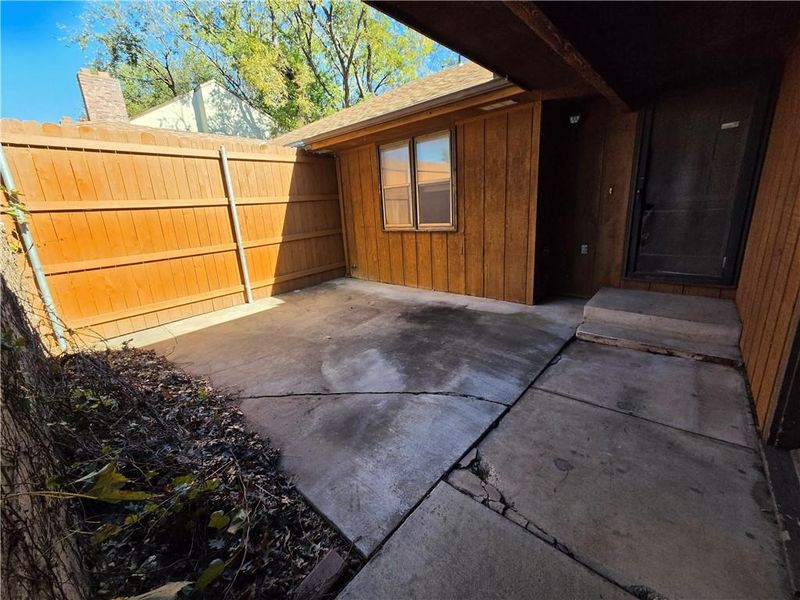 3602 Cambridge Ave, Topeka, KS 66614