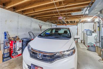 9275 Nieman Rd, Overland Park, KS 66214