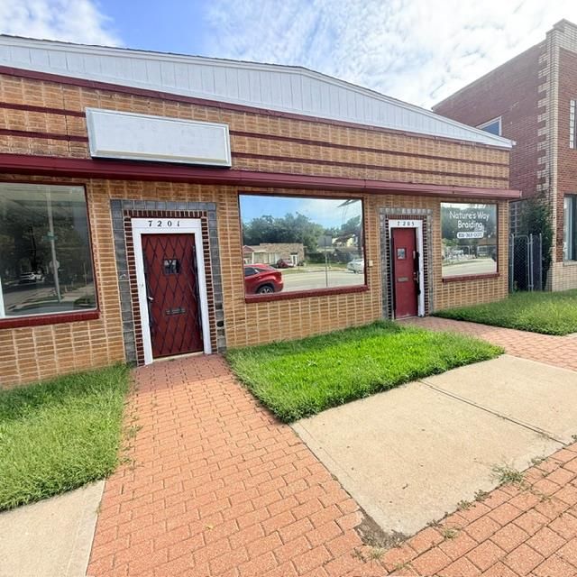 7201 Troost Ave, Kansas City, MO 64131