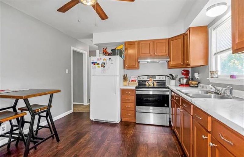 20032005 Ottawa St, Leavenworth, KS 66048