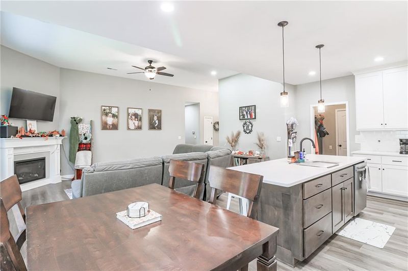 803 E Hutton Valley Rd, Clinton, MO 64735