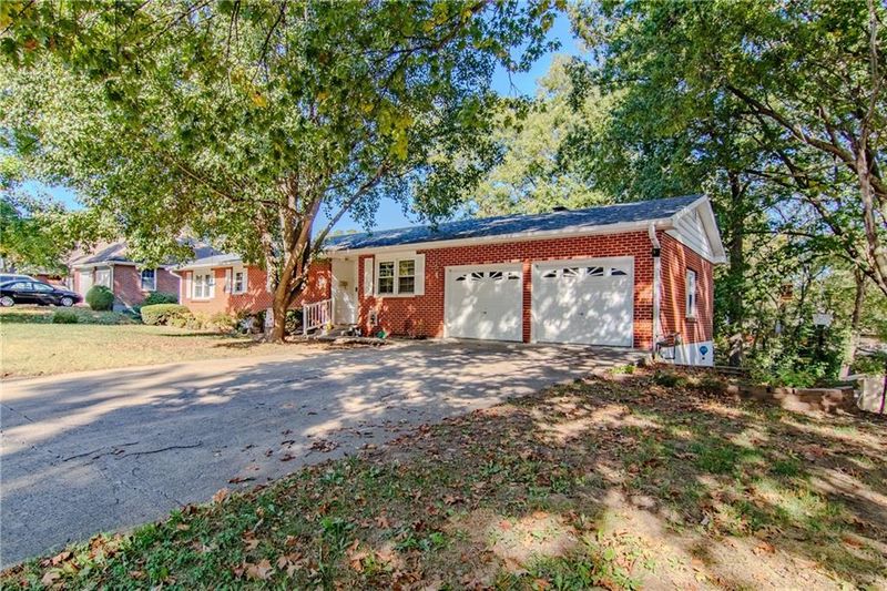 703 Tyler Ave, Warrensburg, MO 64093