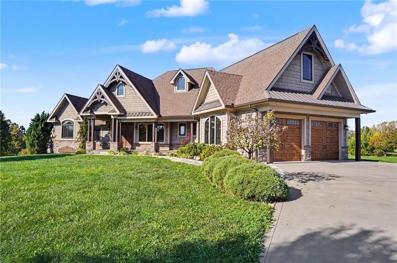 2853 W 131st St, Olathe, KS 66061