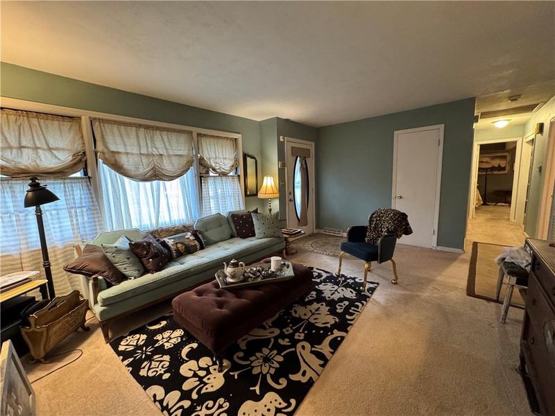 7800 Pawnee Dr, Prairie Village, KS 66208