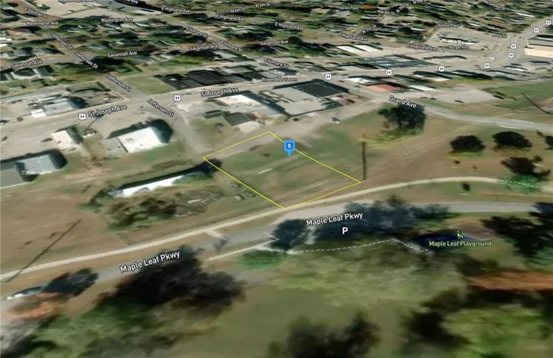 615 Jefferson St, St Joseph, MO 64505