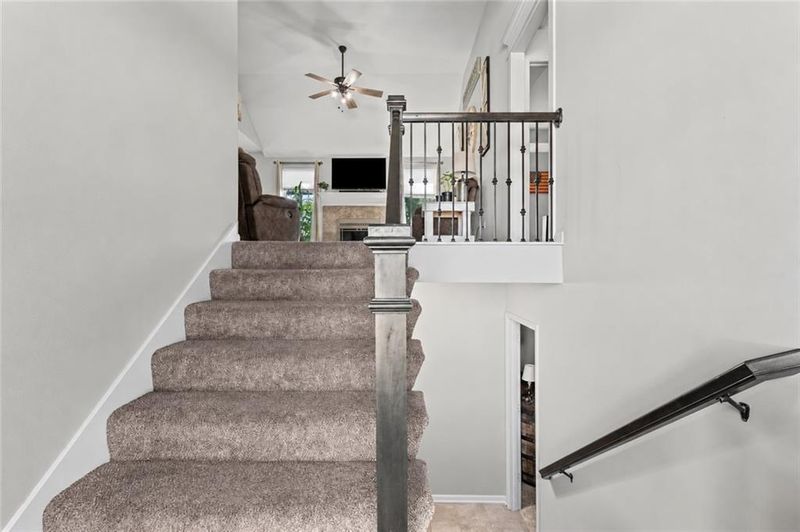 1501 NE 196th St, Smithville, MO 64089