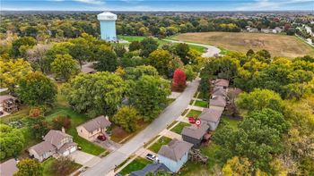 209 NE 109th St, Kansas City, MO 64155