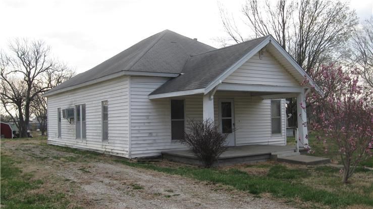 509 N Lee St, Westphalia, KS 66093
